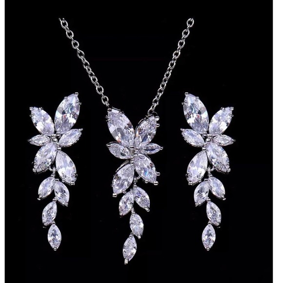NEW 925 CZ Necklace Earrings Jewelry Set Lot Cubic Zirconia - Picture 2 of 4
